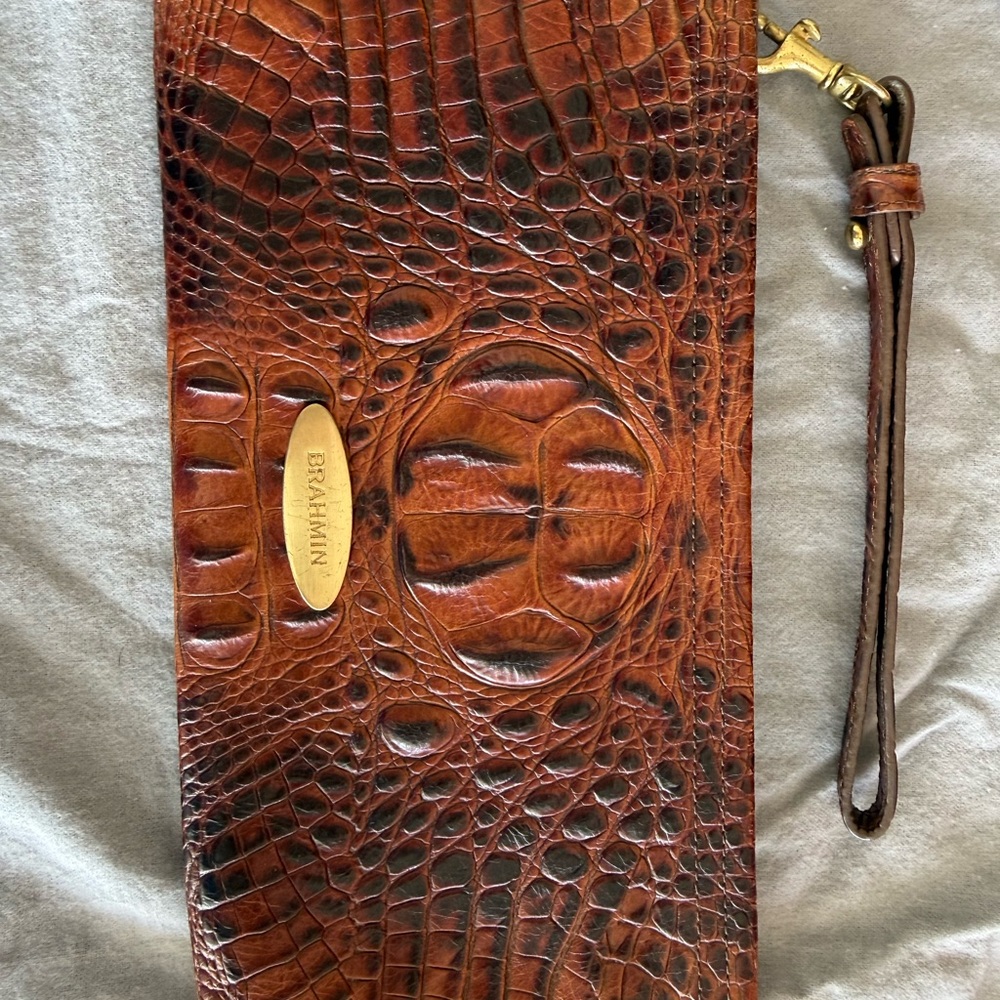 Brahmin Tan Crocodile Embossed Wristlet - Picture 2 of 6